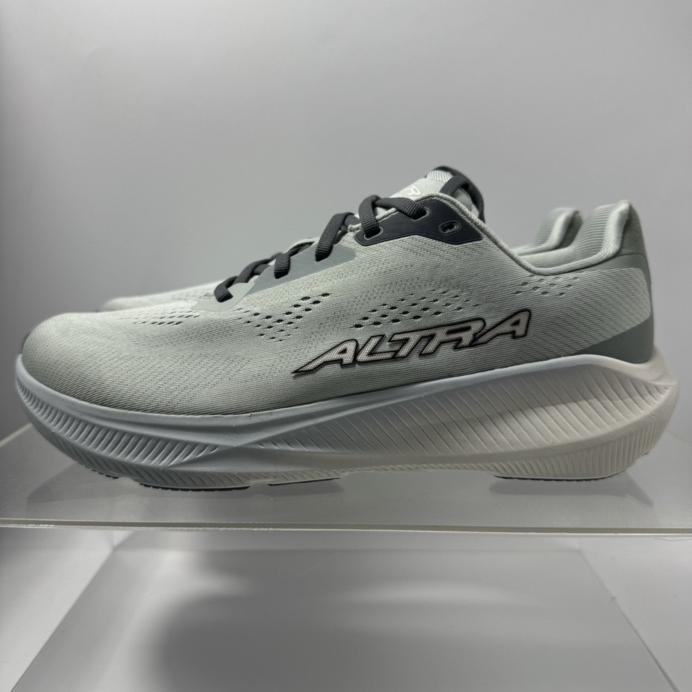 Brand New Altra Form 2 AL0A85RJ224 Green Men's Size 10.5 Unreleased Model SAMPLE